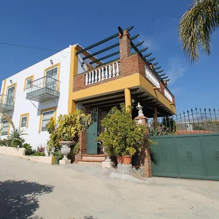 Villa Retama Spainsunrentals 1073 Nerja
